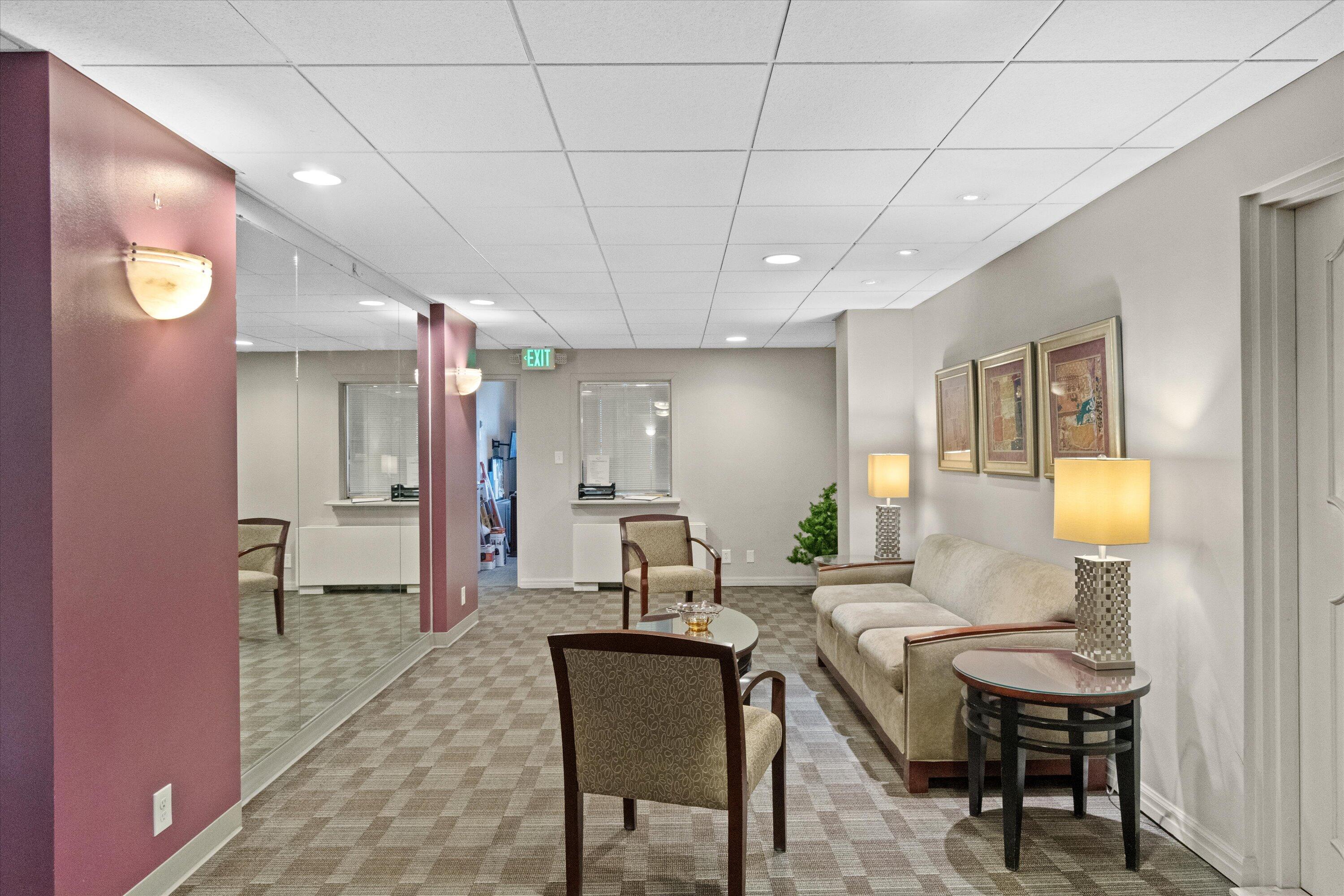 2525 South Shore Drive, Unit 18B Milwaukee, WI 53207 - Photo 7 of 25 Sitting Area