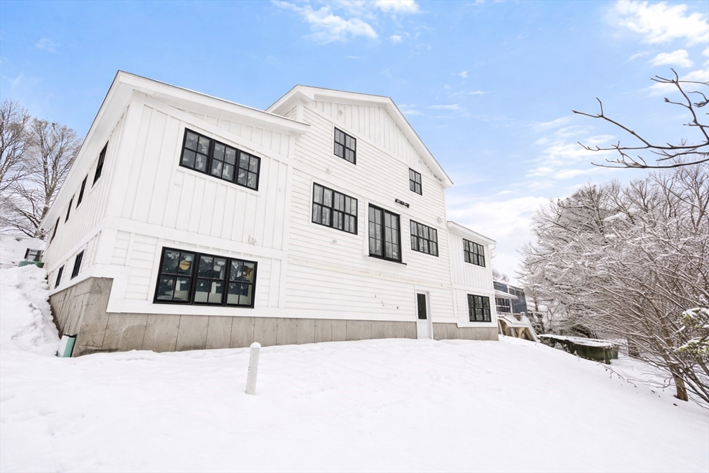 9 Albamont Road Winchester, MA 01890 - Photo 6 of 10