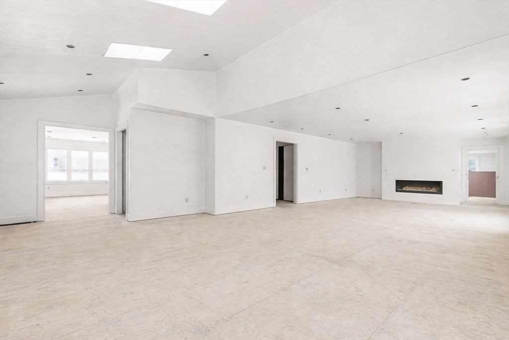 9 Albamont Road Winchester, MA 01890 - Photo 10 of 10