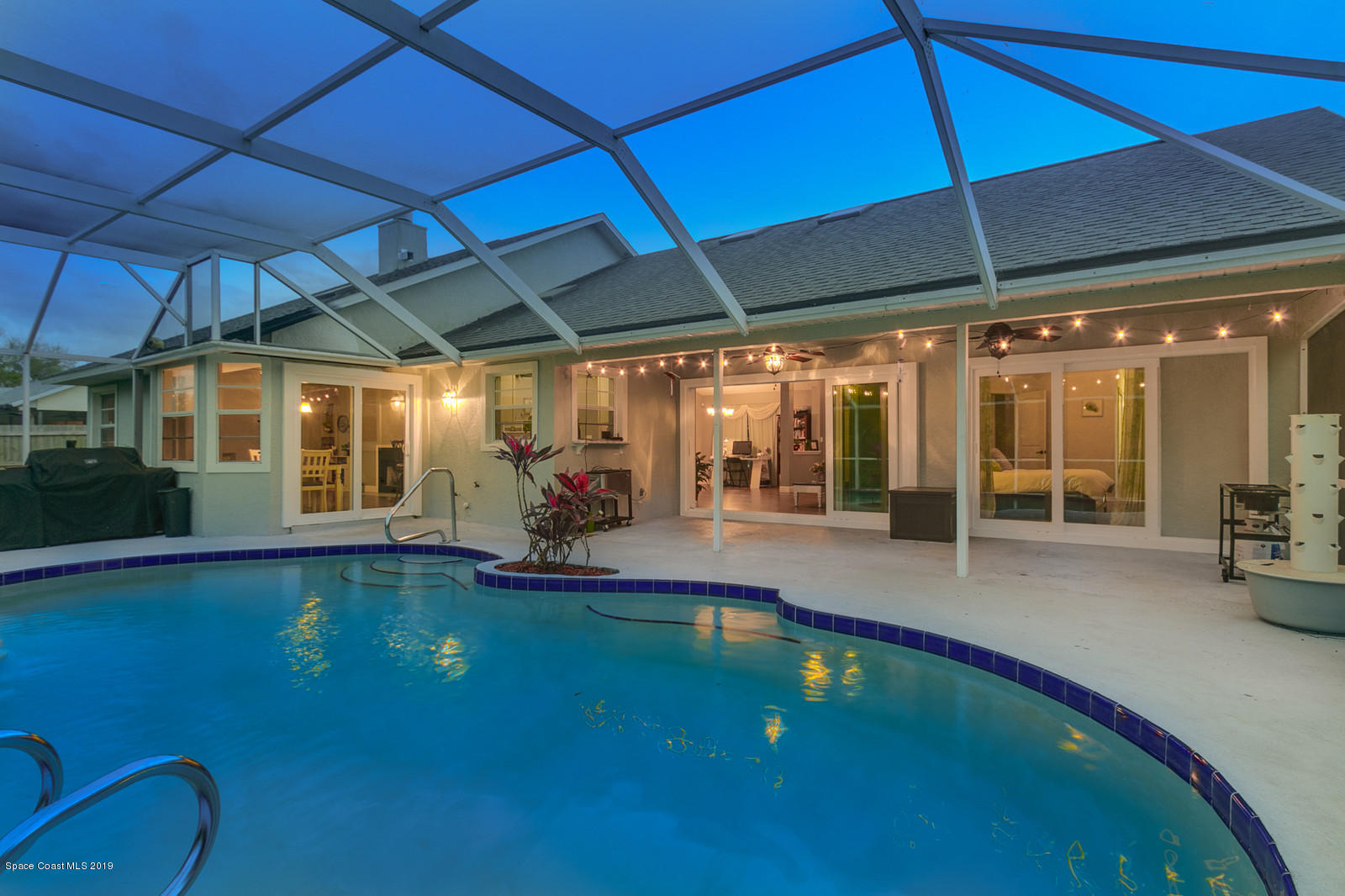 3435 Holly Springs Road Melbourne, FL 32934 - Photo 2 of 40 Beautiful Back Porch