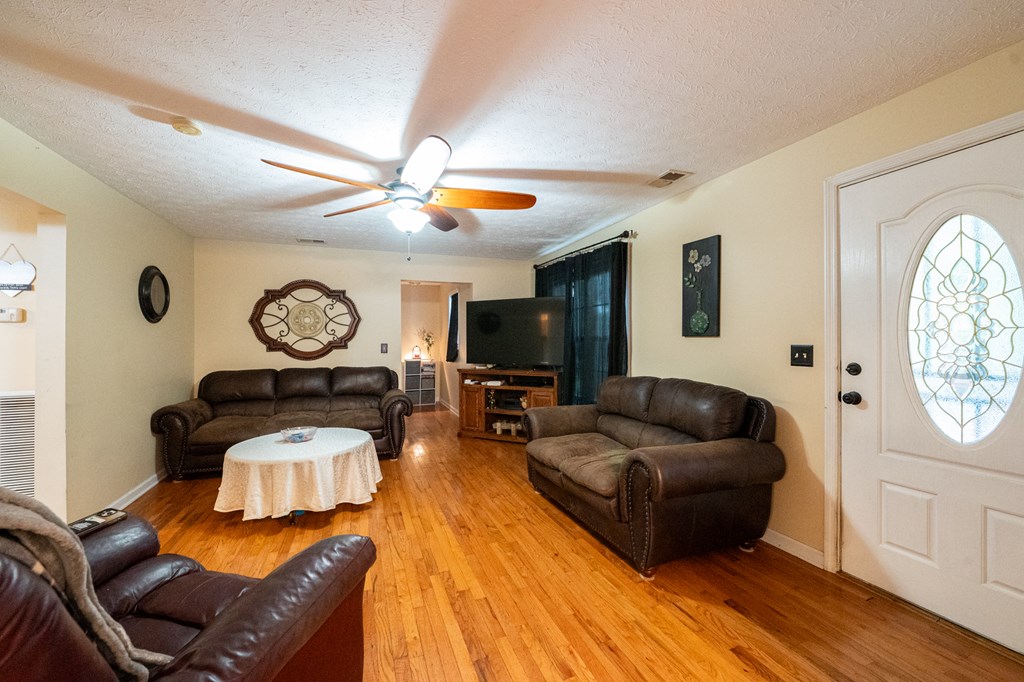 841 Marble Top Road Chickamauga, GA 30707 - Photo 3 of 18 Gallery Image 3