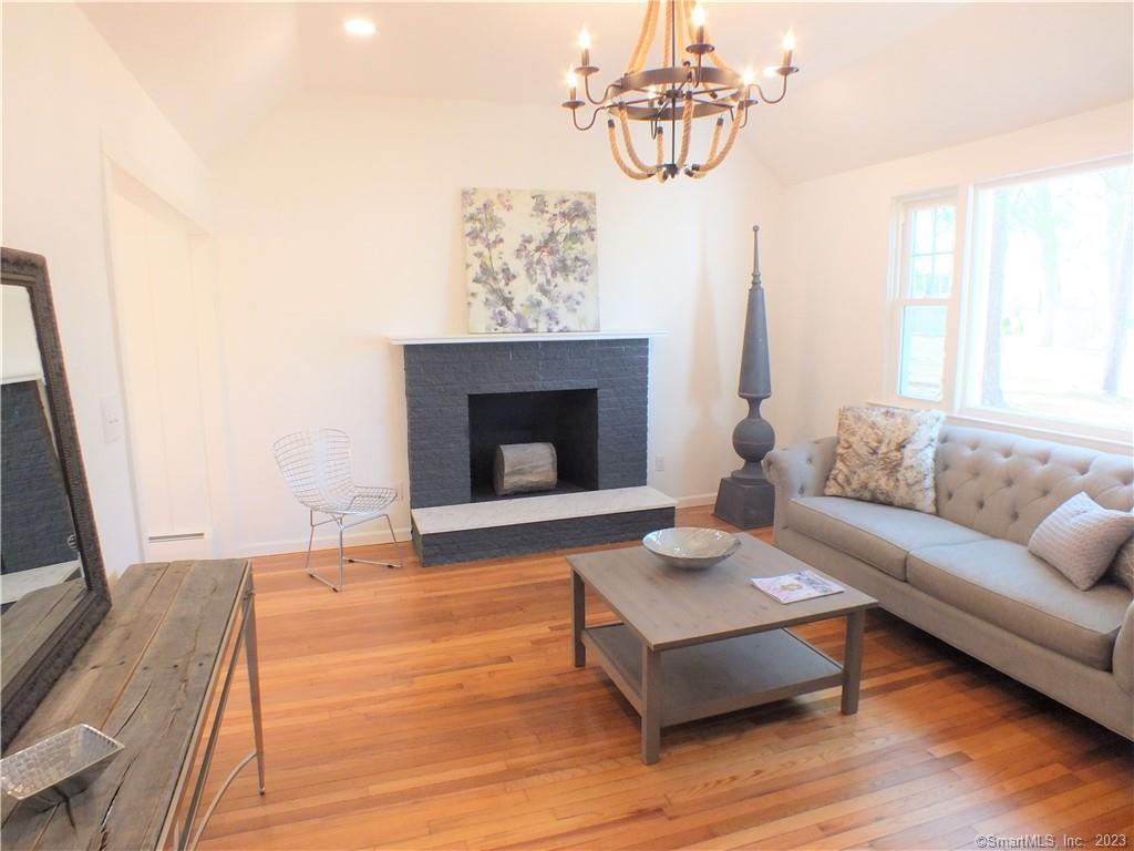 1025 Willard Road Orange, CT 06477 - Photo 13 of 40