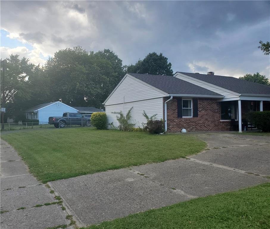 4604 Mann Road Indianapolis, IN 46221 - Photo 3 of 18 Gallery Image 3