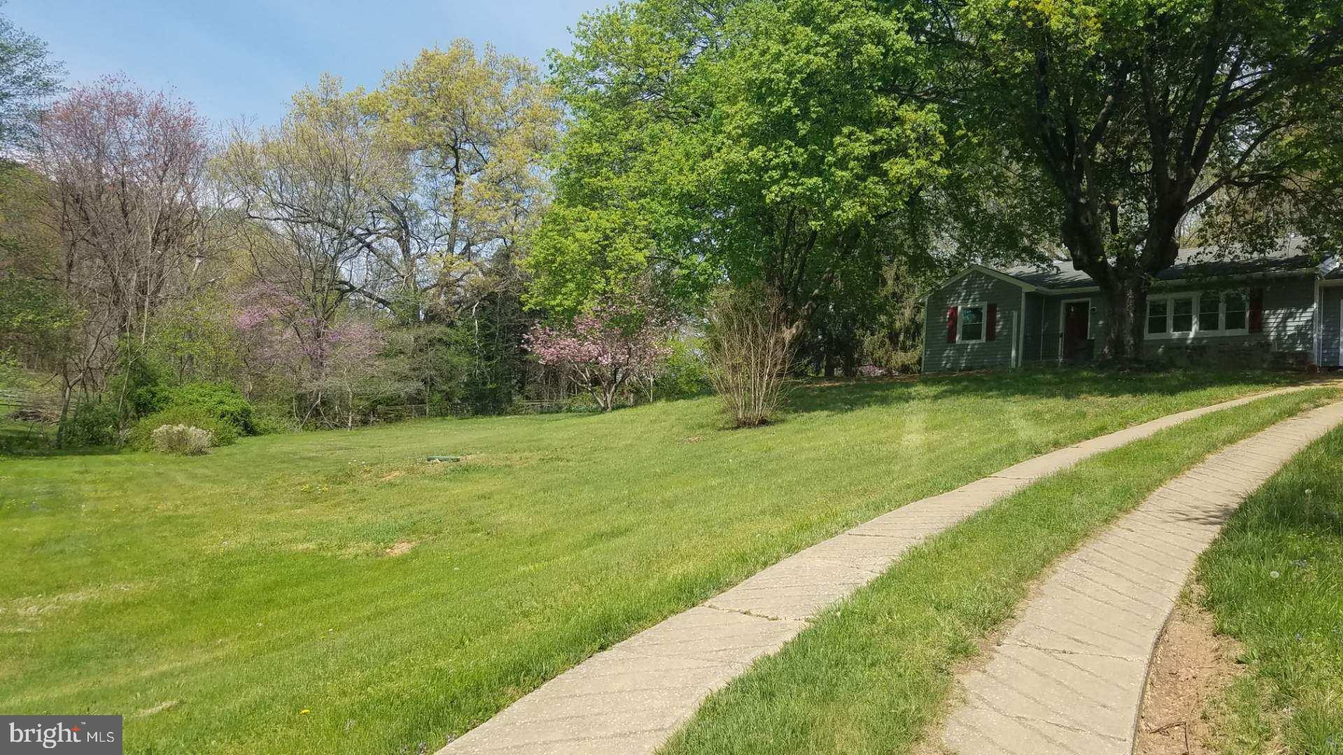 2210 Ridge Road Westminster, MD 21157 - Photo 10 of 36 Gallery Image 10