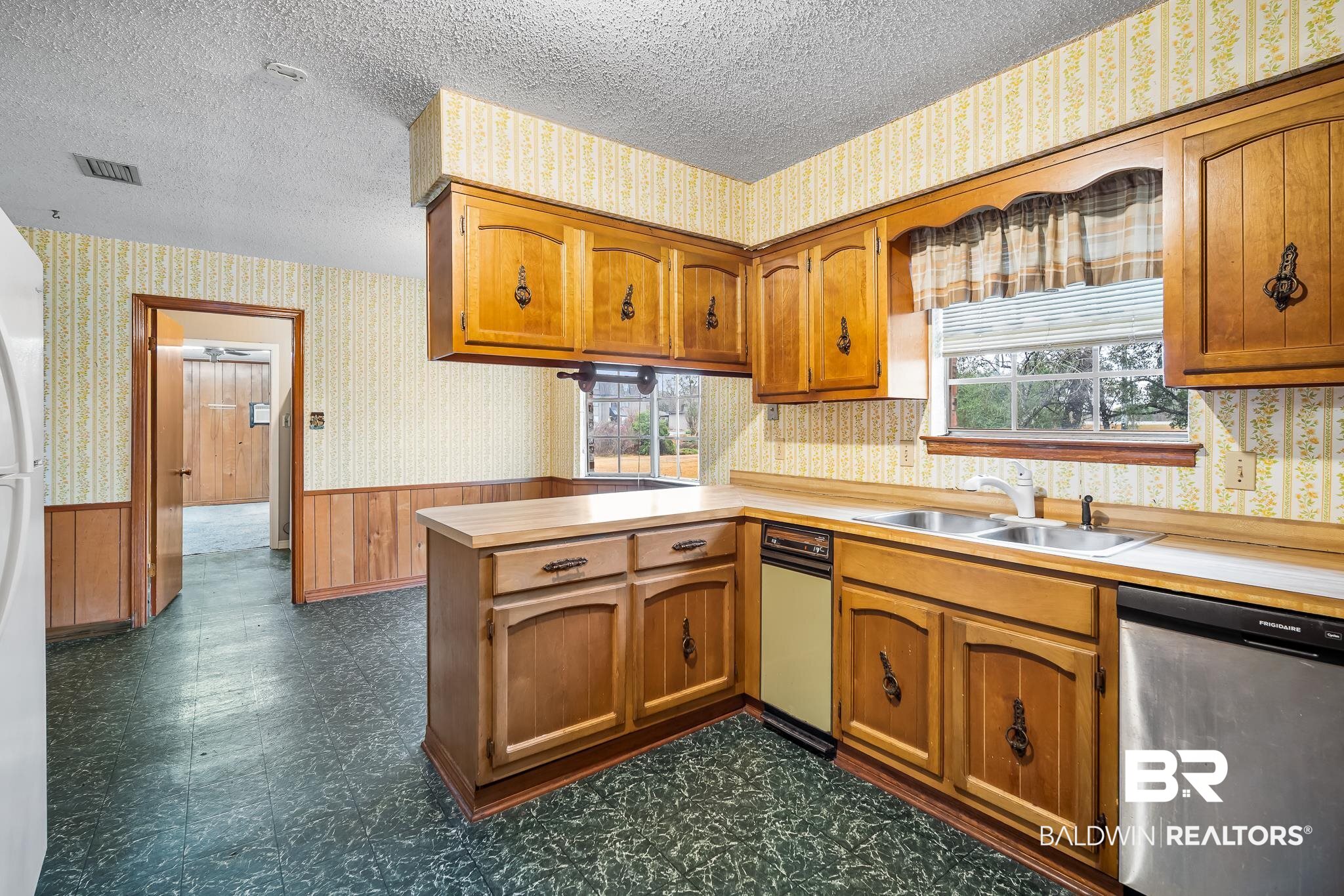 421 Pennington Circle Mobile, AL 36606 - Photo 24 of 29
