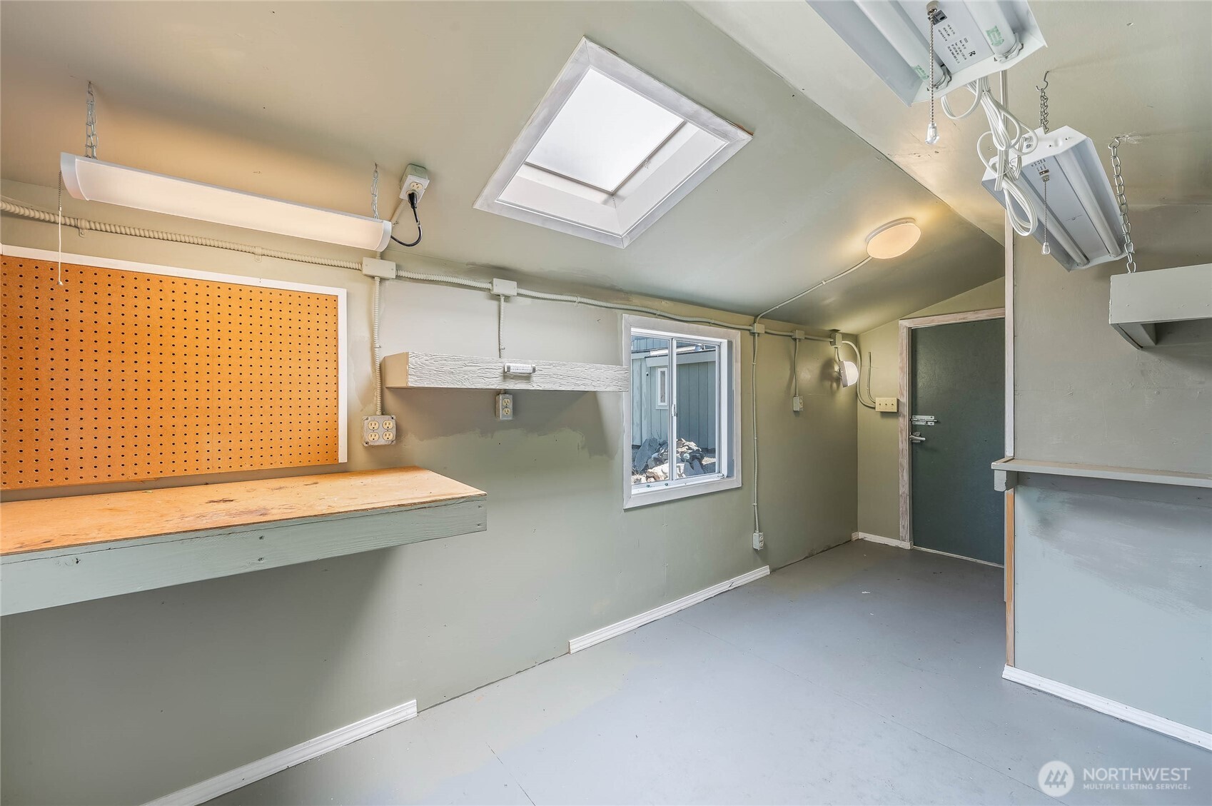 20000 South Lakeshore Road Chelan, WA 98816 - Photo 37 of 37 a view of a kitchen with a sink and cabinet area