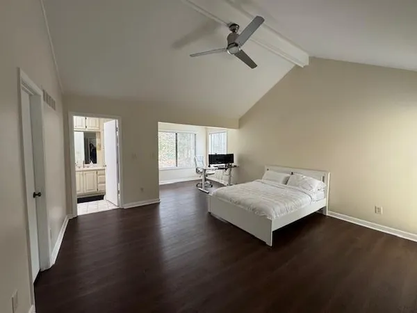 $3,550 | 192 Kings Row Northeast, Marietta, GA 30067