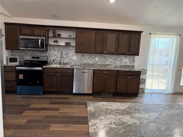 $249,900 | 2304 Lee Street, Poplar Bluff, MO 63901