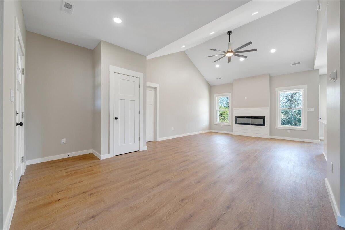 45 Summerfield Road Hardy, VA 24101 - Photo 6 of 44 06-MIB05017