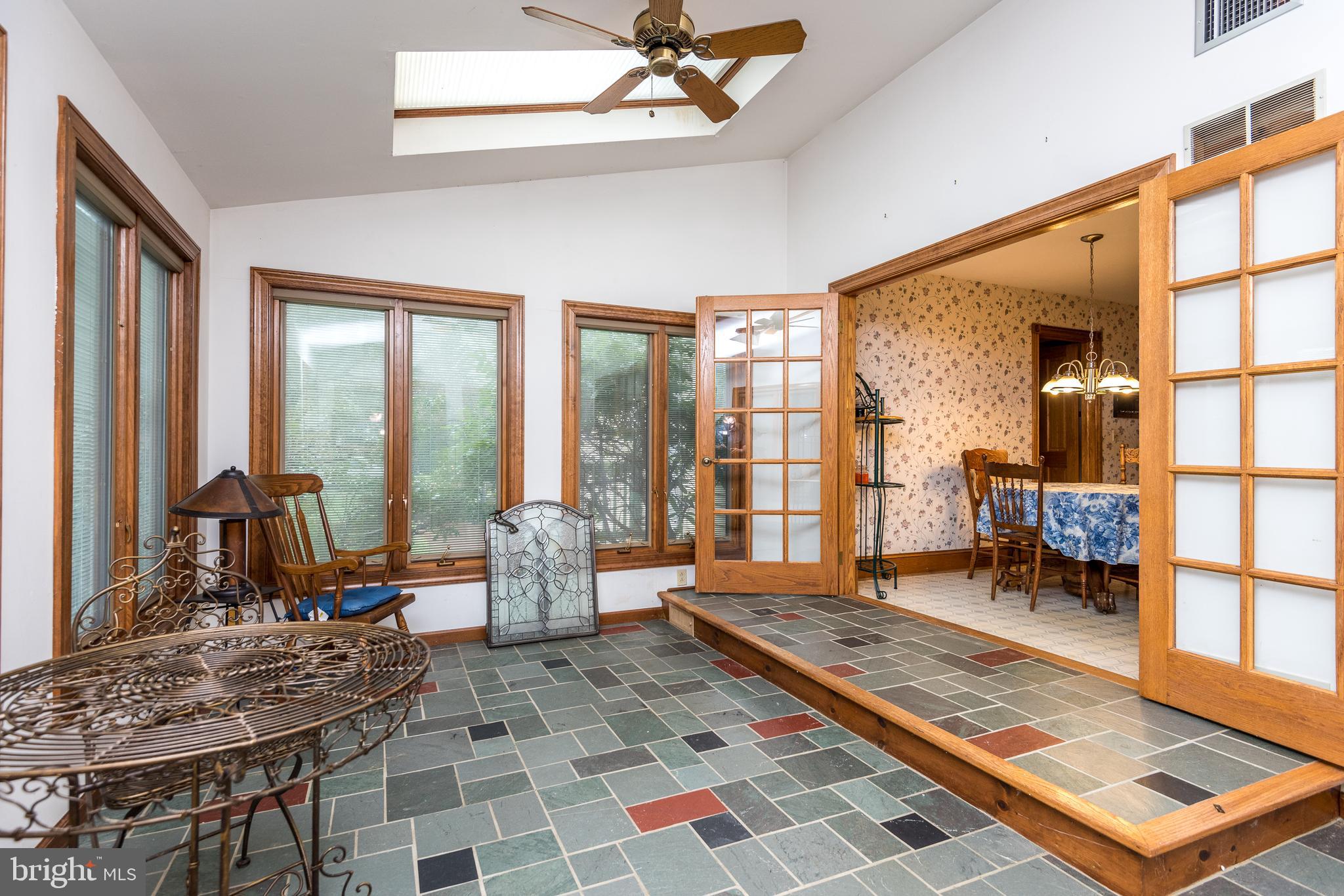 5 Church Street Beverly, NJ 08010 - Photo 14 of 33 Sunroom