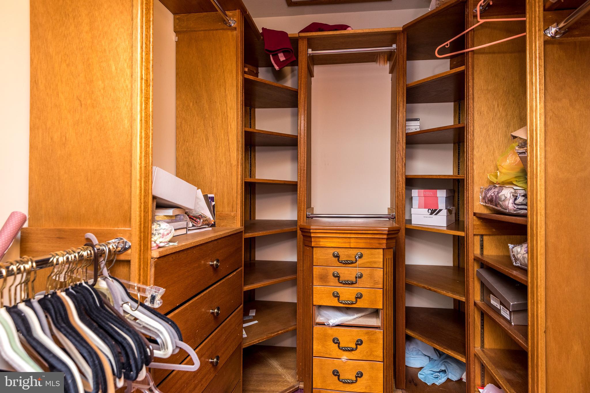 5 Church Street Beverly, NJ 08010 - Photo 23 of 33 Main bedroom with TWO custom walk-in closets