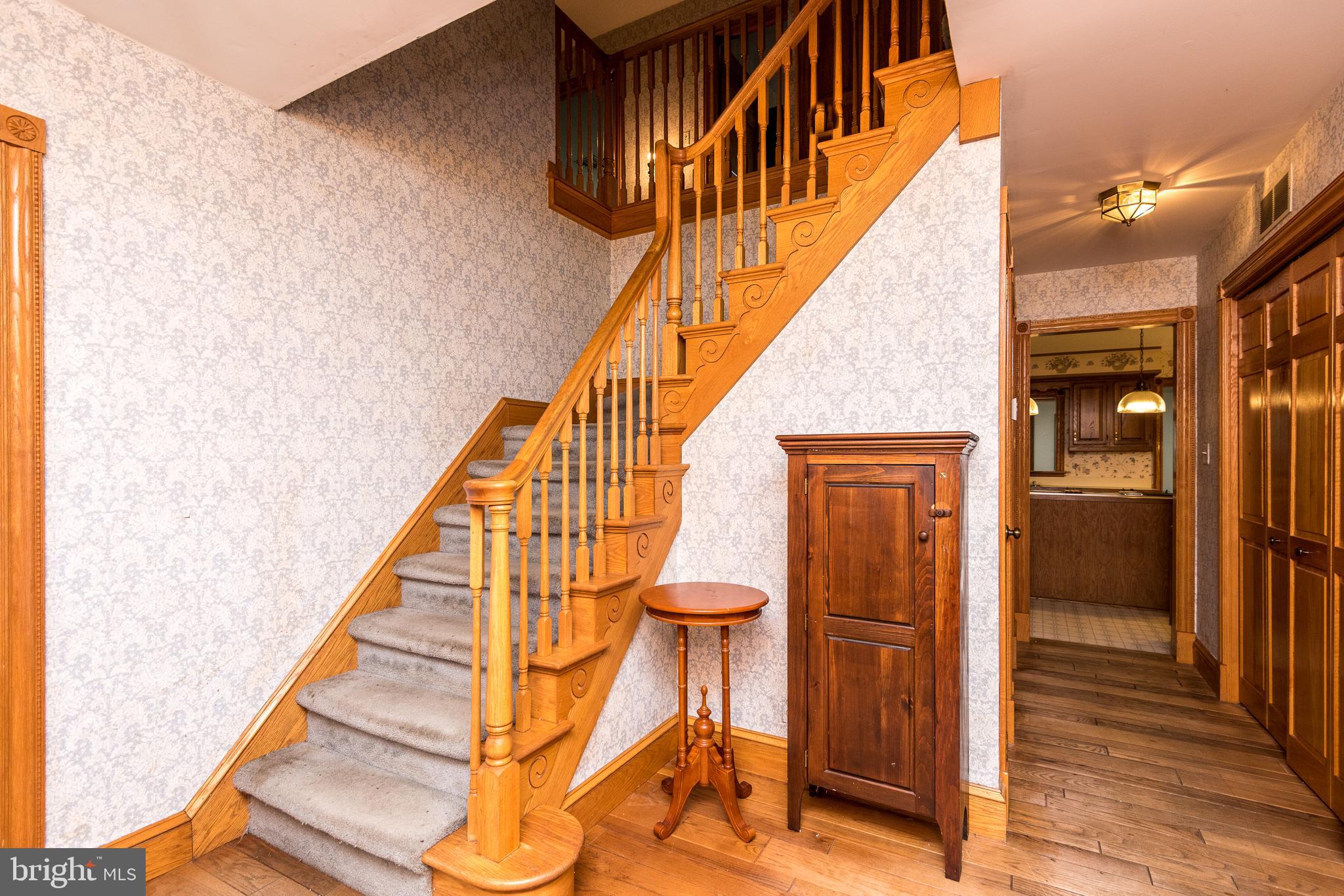 5 Church Street Beverly, NJ 08010 - Photo 6 of 33 Turned staircase