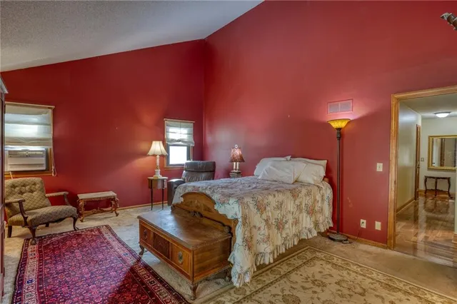 $450,000 | 16025 Meadow Lane, Stilwell, KS 66085