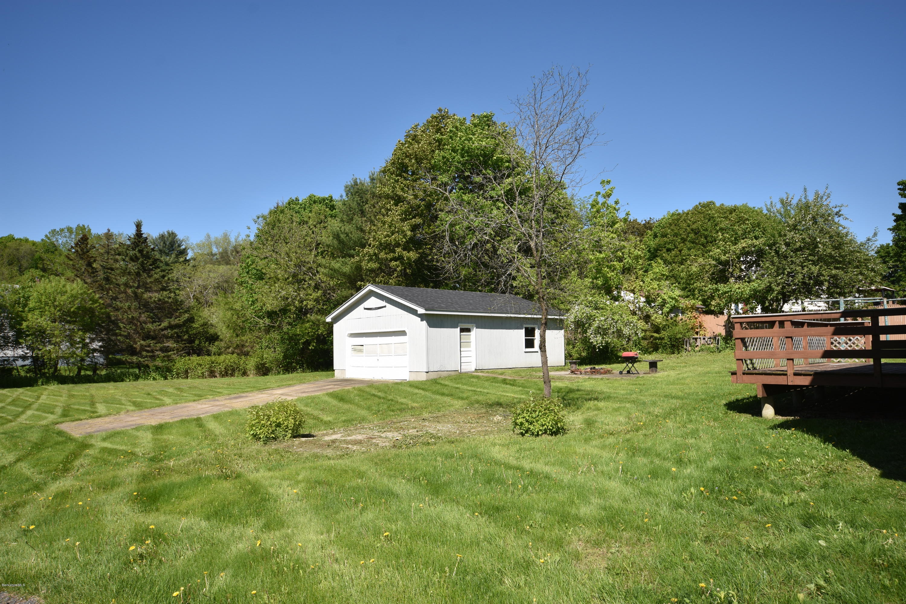 46 Berkley Street Pittsfield, MA 01201 - Photo 39 of 42 a house view with a garden space