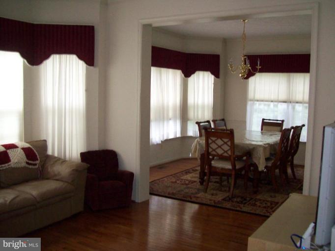 244 Powdersby Road Joppa, MD 21085 - Photo 3 of 15 Living Room