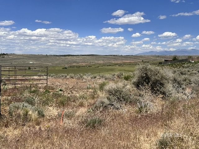 465 Foxridge Drive Spring Creek, NV 89815 - Photo 3 of 6