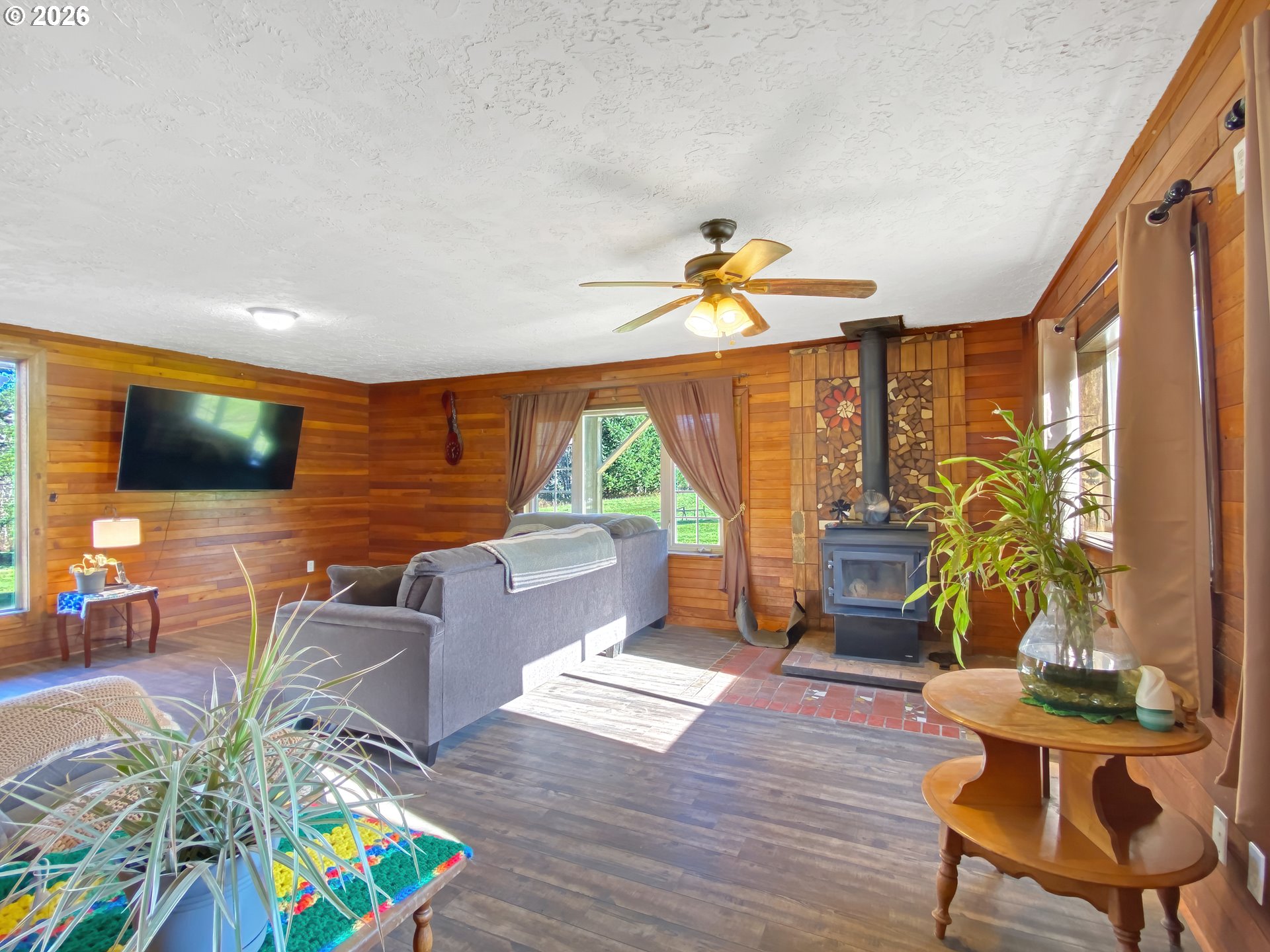 33318 Southeast Funny Farm Road Estacada, OR 97023 - Photo 17 of 38 Staircase