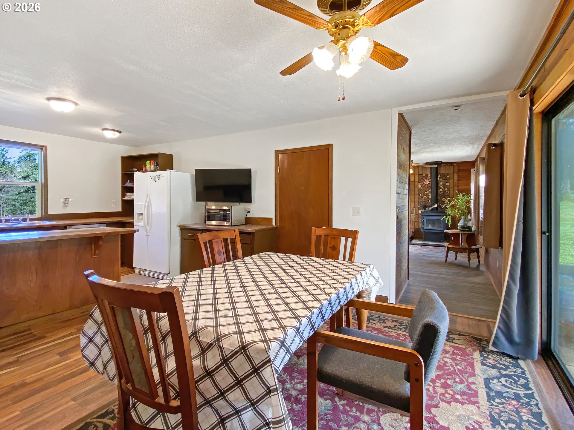 33318 Southeast Funny Farm Road Estacada, OR 97023 - Photo 24 of 38 Kitchen