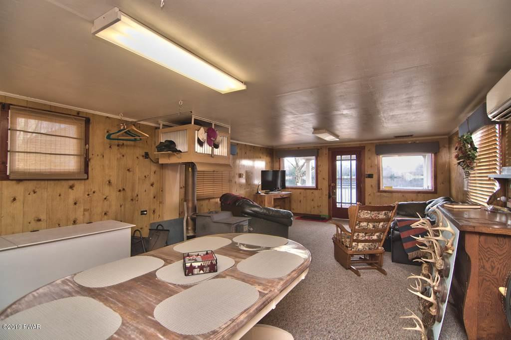 82 West Shore Road Waymart, PA 18472 - Photo 20 of 40