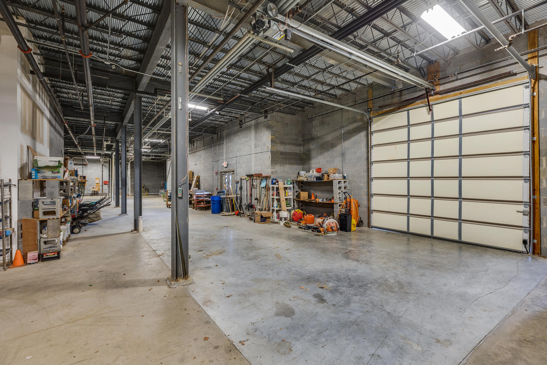 1128 Saratoga Road Kingsport, TN 37660 - Photo 117 of 124 ven29