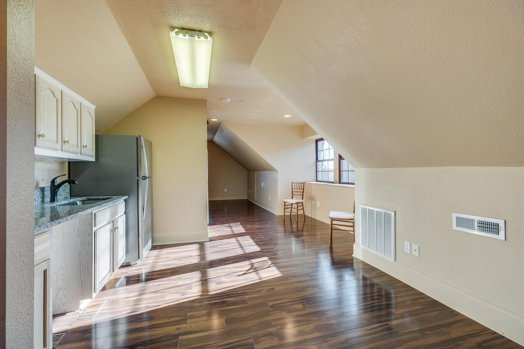 1128 Saratoga Road Kingsport, TN 37660 - Photo 48 of 124 main50