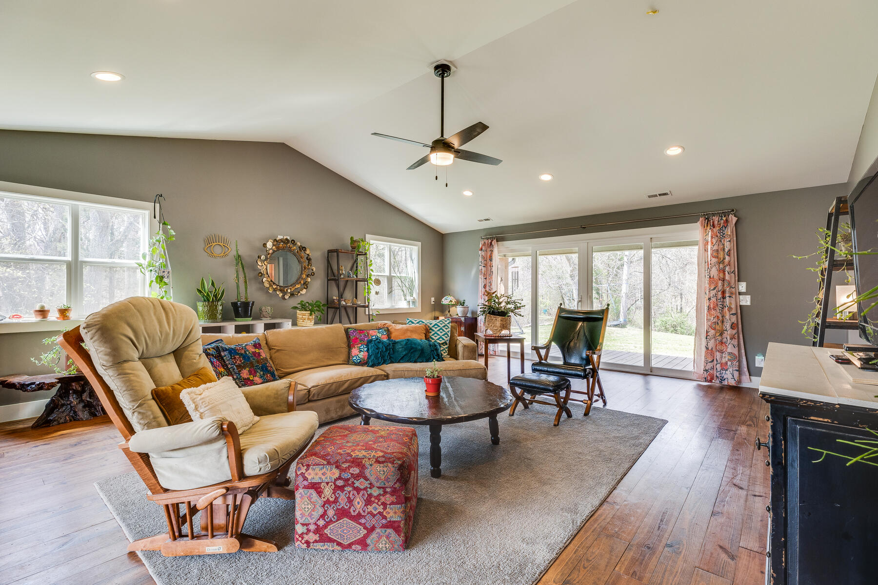 1128 Saratoga Road Kingsport, TN 37660 - Photo 63 of 124 res6