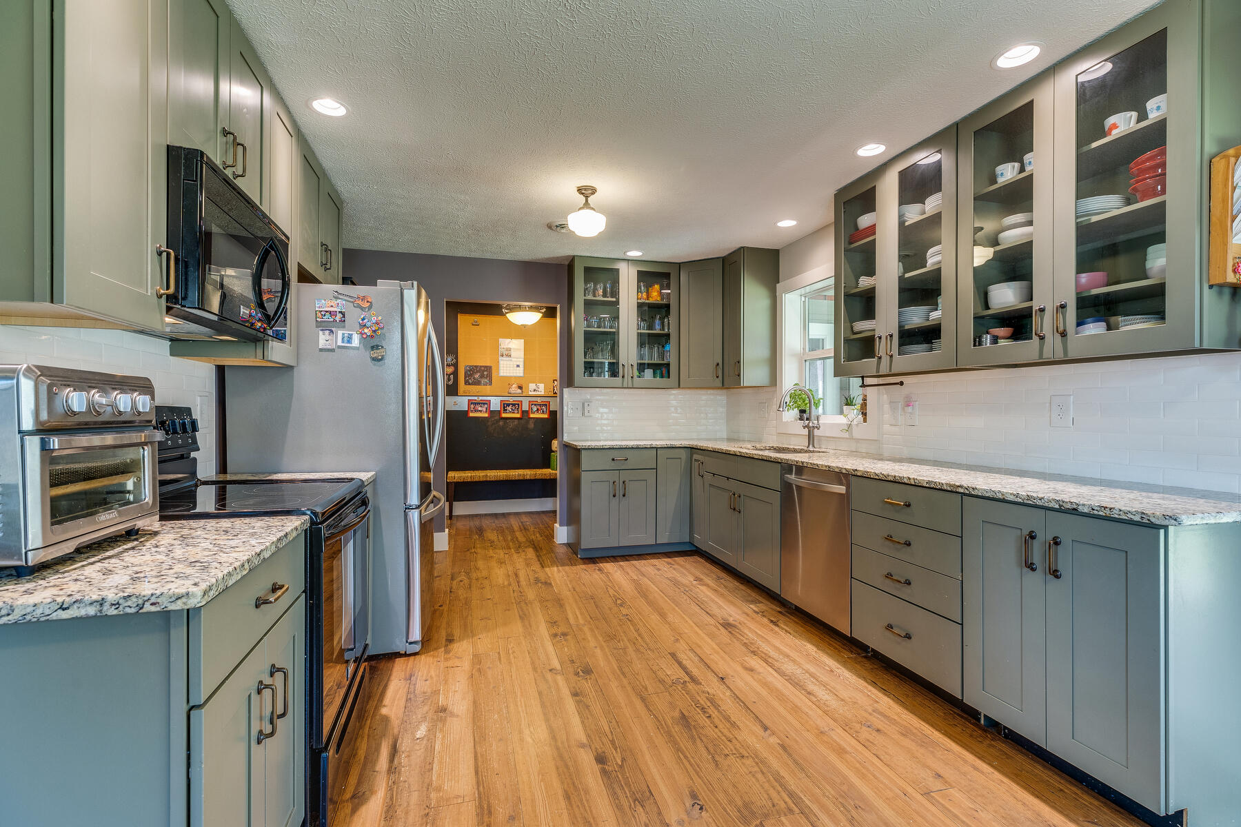 1128 Saratoga Road Kingsport, TN 37660 - Photo 64 of 124 res7