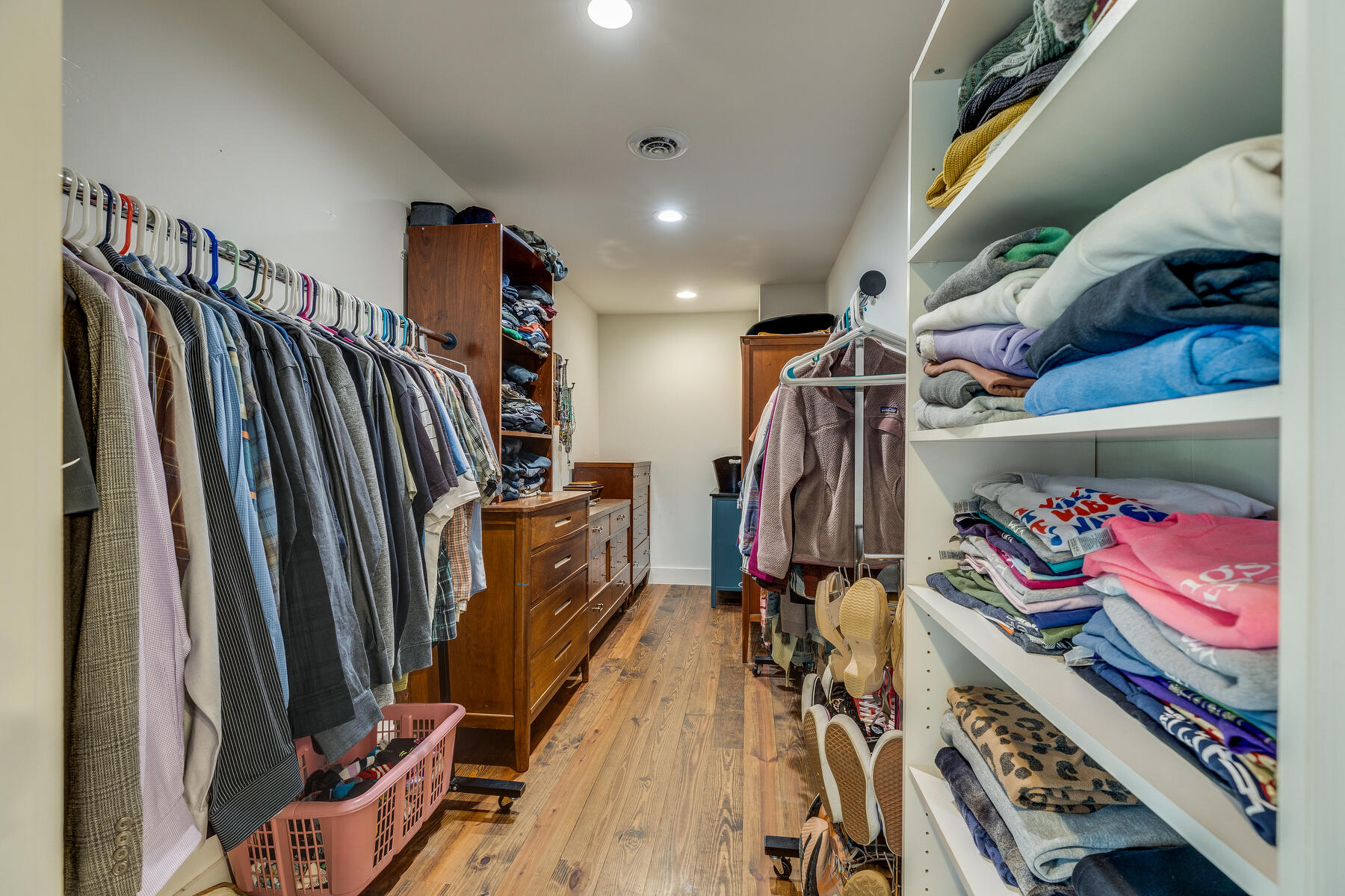 1128 Saratoga Road Kingsport, TN 37660 - Photo 73 of 124 res16