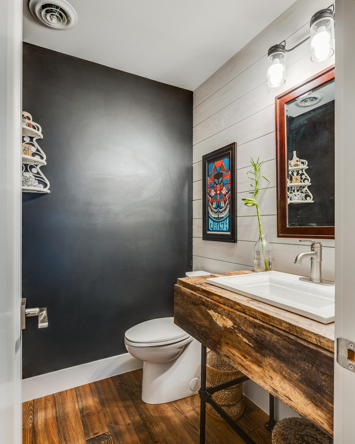 1128 Saratoga Road Kingsport, TN 37660 - Photo 82 of 124 res24