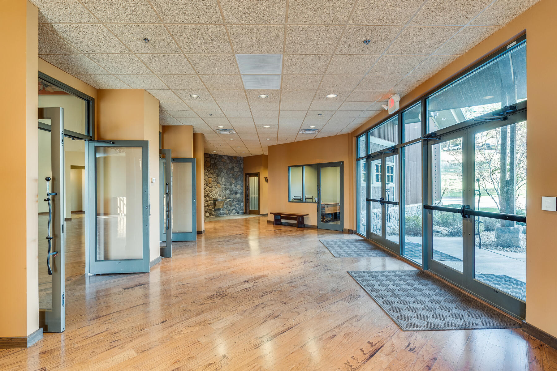 1128 Saratoga Road Kingsport, TN 37660 - Photo 91 of 124 ven5