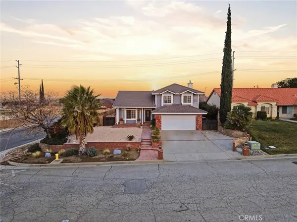 $589,900 | 42060 Jenny Lane, Lancaster, CA 93536