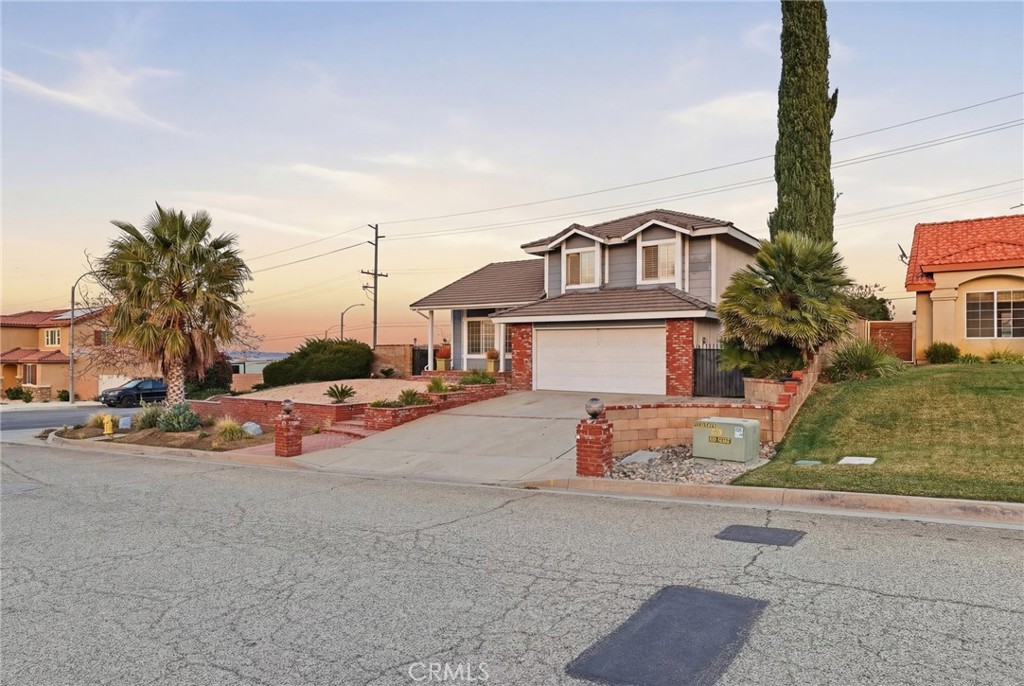 42060 Jenny Lane Lancaster, CA 93536 - Photo 4 of 51