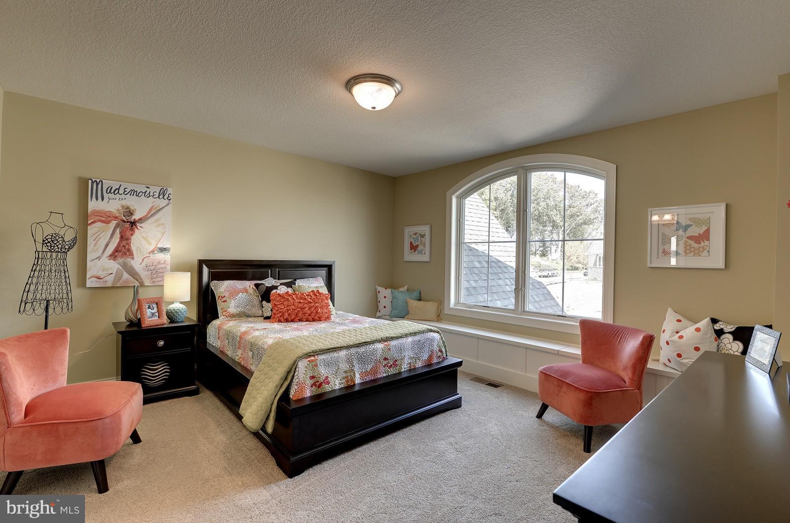 6410 Newman Road Fairfax, VA 22030 - Photo 31 of 35 Bedroom