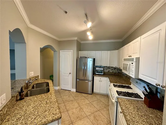 $2,995 | 2731 Via Capri, Unit 928, Clearwater, FL 33764