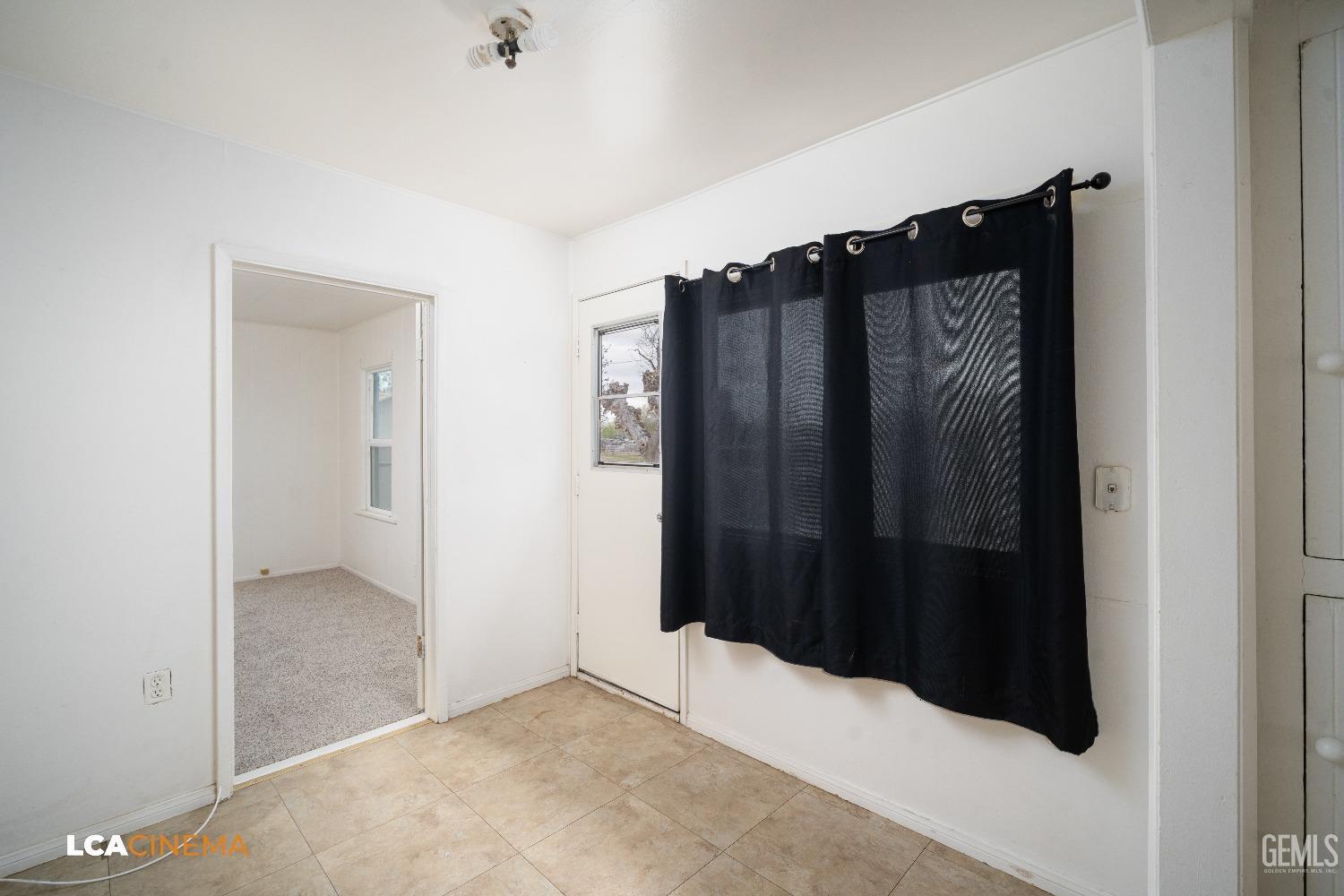 Undisclosed Address Taft, CA 93268 - Photo 21 of 28