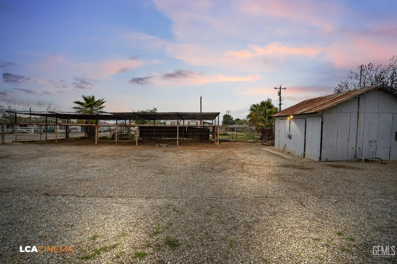 Undisclosed Address Taft, CA 93268 - Photo 25 of 28