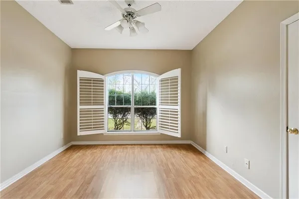 $2,200 | 308 Willowdale Boulevard, Luling, LA 70070