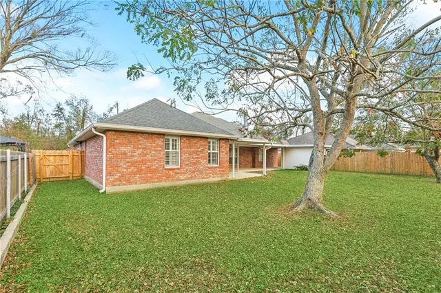 $2,400 | 308 Willowdale Boulevard, Luling, LA 70070