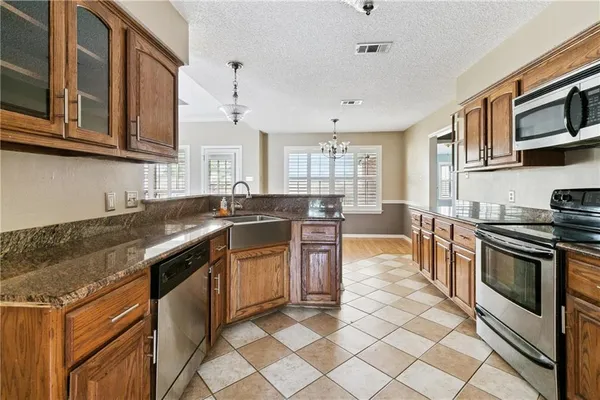 $2,200 | 308 Willowdale Boulevard, Luling, LA 70070