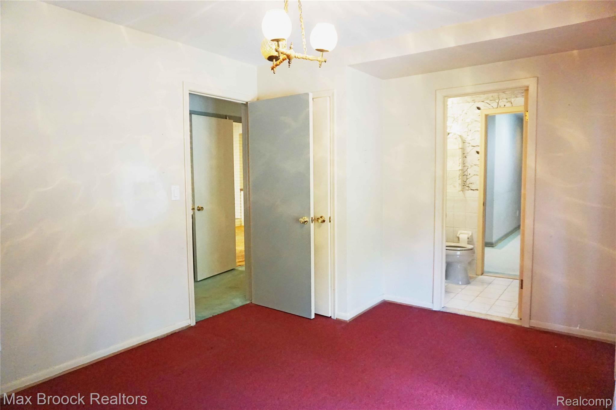 5105 Echo Road Bloomfield Hills, MI 48302 - Photo 14 of 36 DSC02233.jpg
