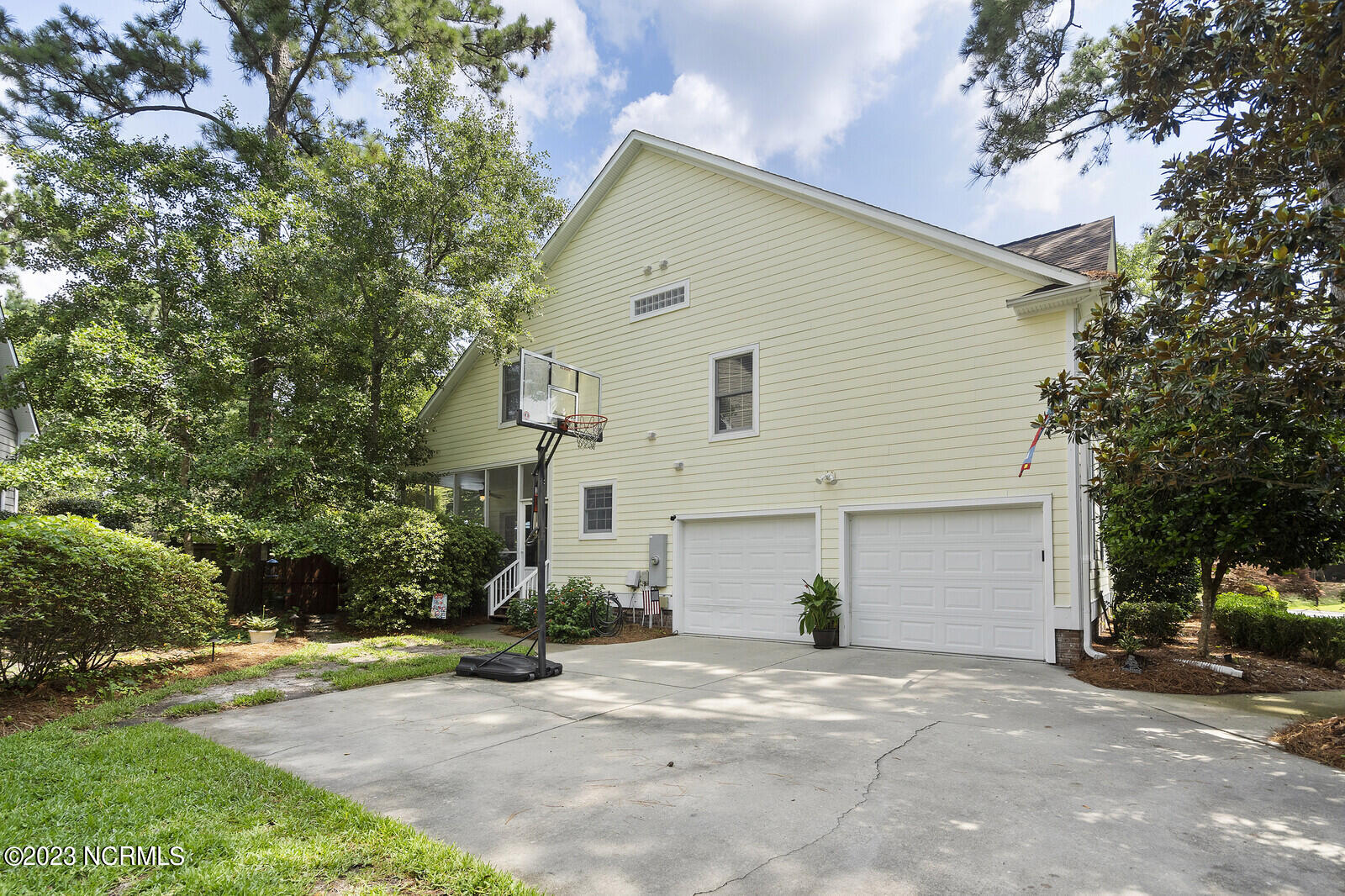 316 Garnercrest Road Wilmington, NC 28411 - Photo 4 of 71 04_DSC00328_mls