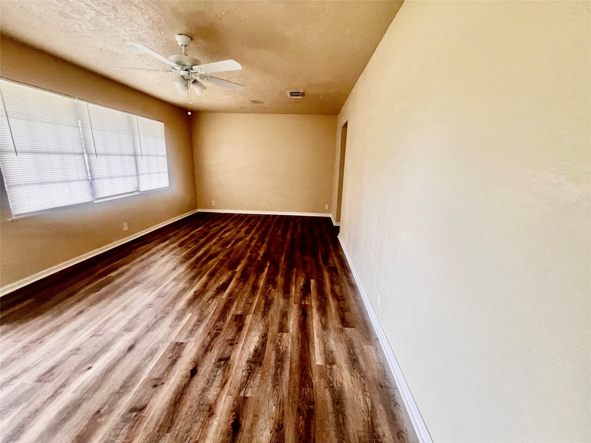 631 Roper Street Houston, TX 77034 - Photo 14 of 20 Gallery Image 14
