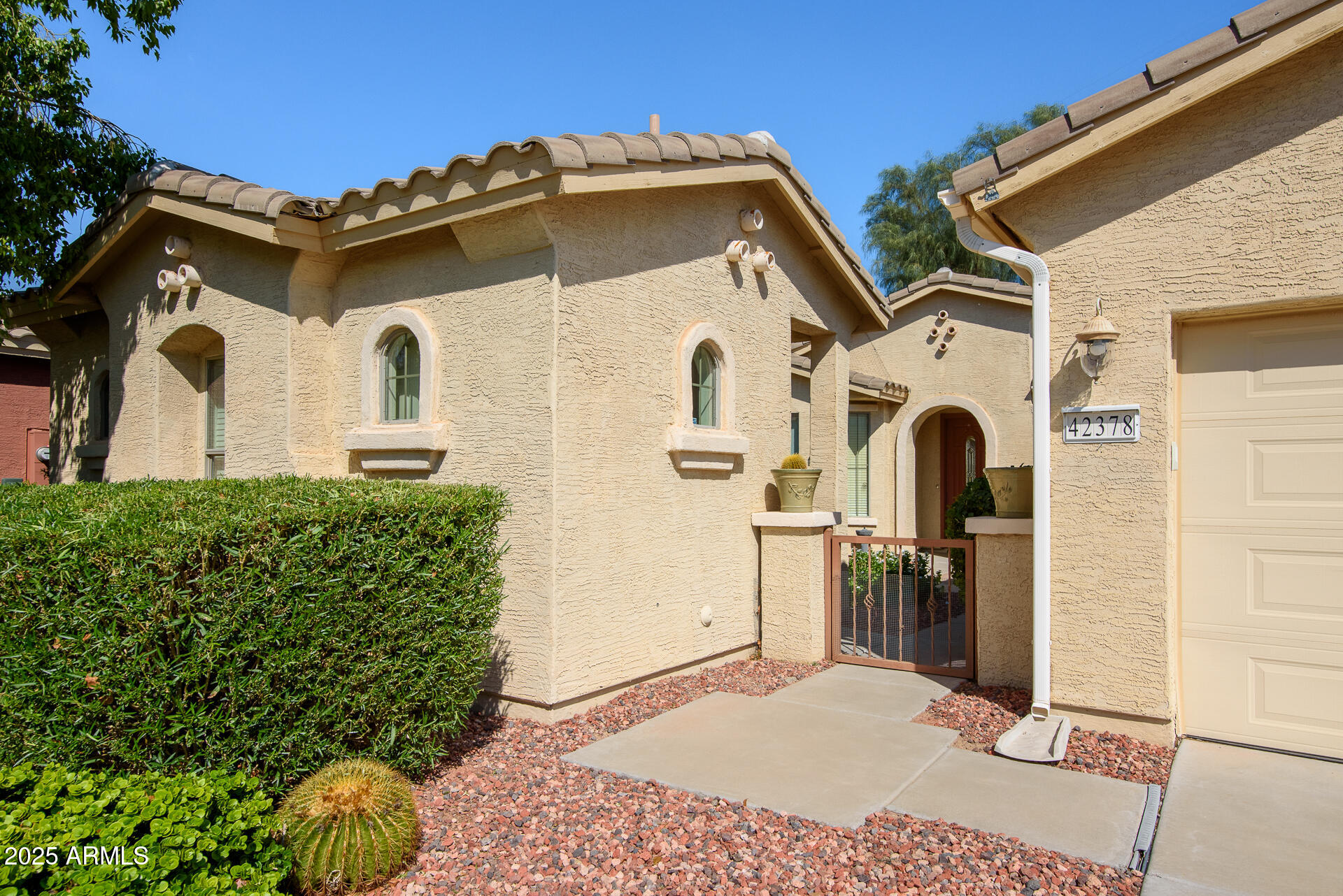 42378 W Abbey-1315-HDR