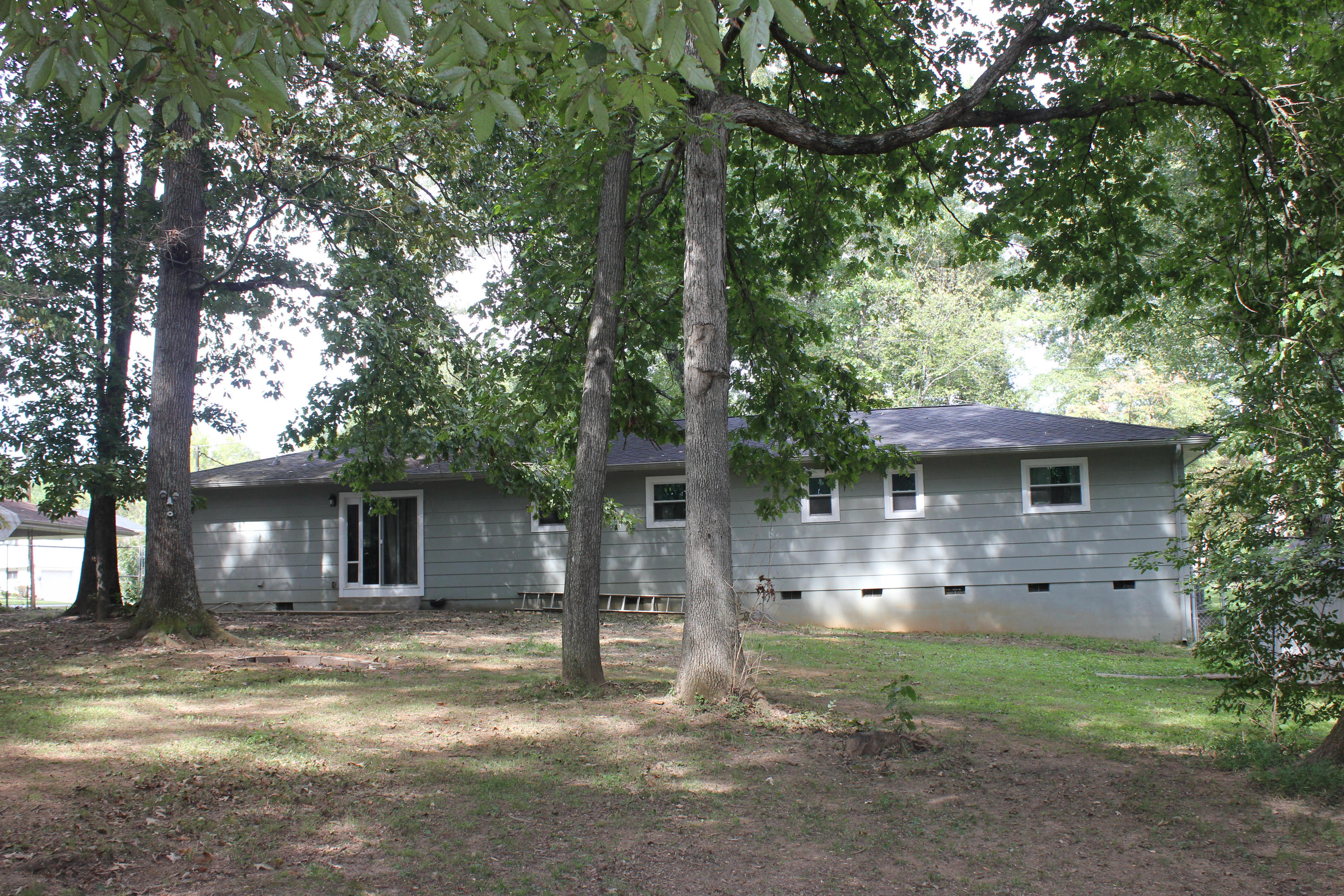2218 Belt Road Knoxville, TN 37920 - Photo 18 of 19 IMG_0859