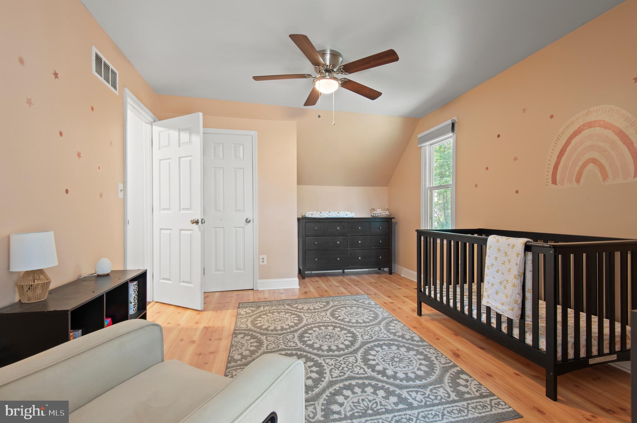 20000 Cameron Mill Road Parkton, MD 21120 - Photo 26 of 57 a living room with furniture