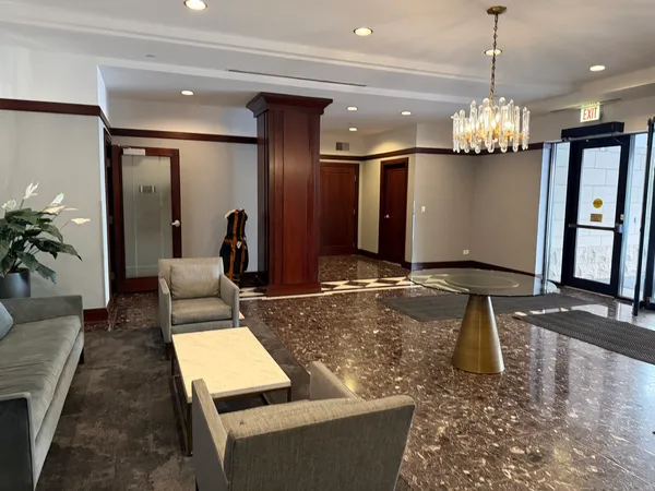 $3,900 | 21 West Chestnut Street, Unit 1101, Chicago, IL 60610