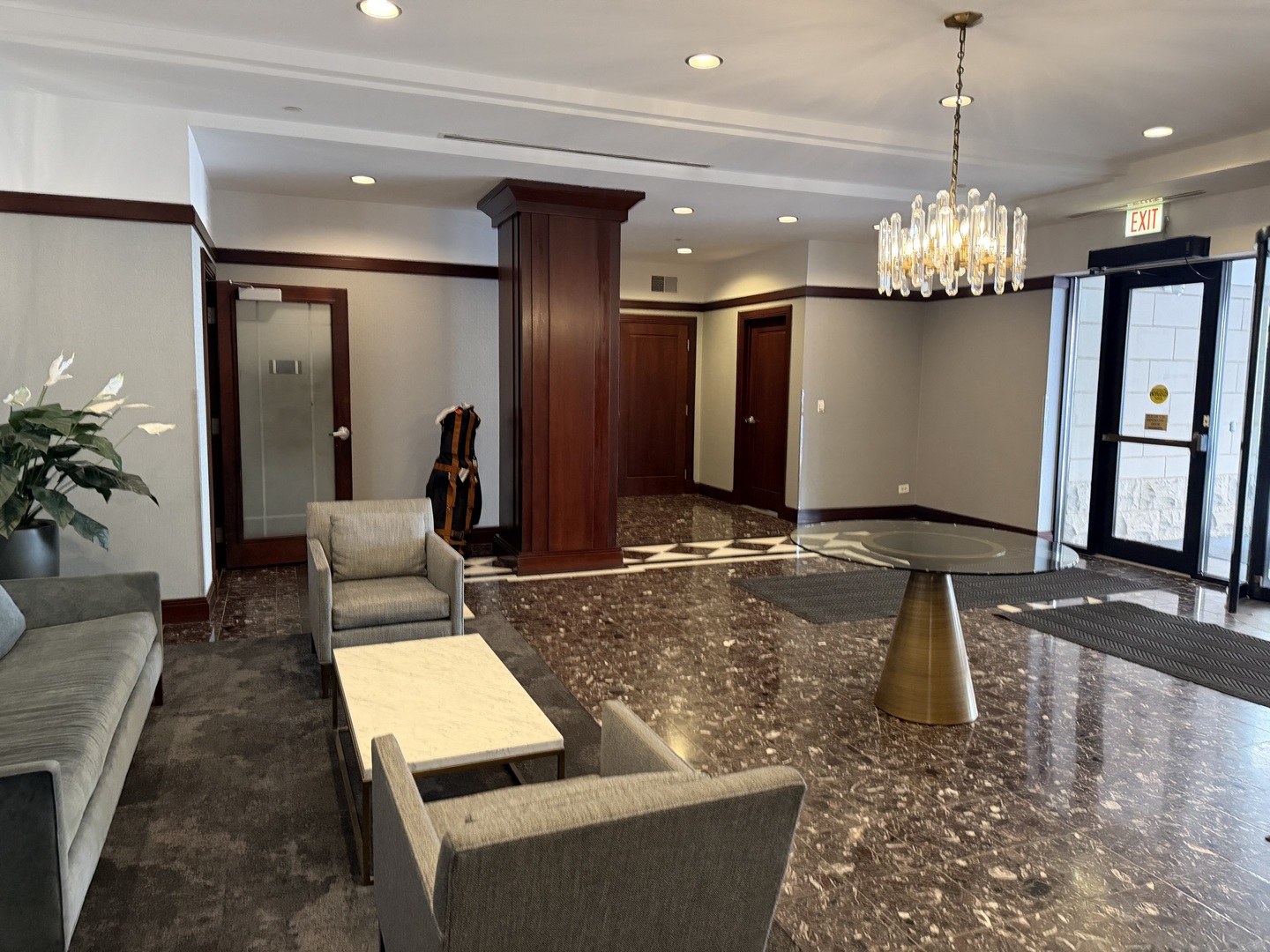 21 West Chestnut Street, Unit 1101 Chicago, IL 60610 - Photo 16 of 16 a living room with couch