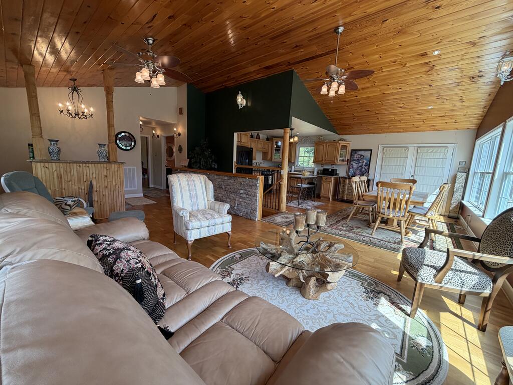 310 Vfw Road Patrick Springs, VA 24133 - Photo 8 of 36 Gallery Image 8