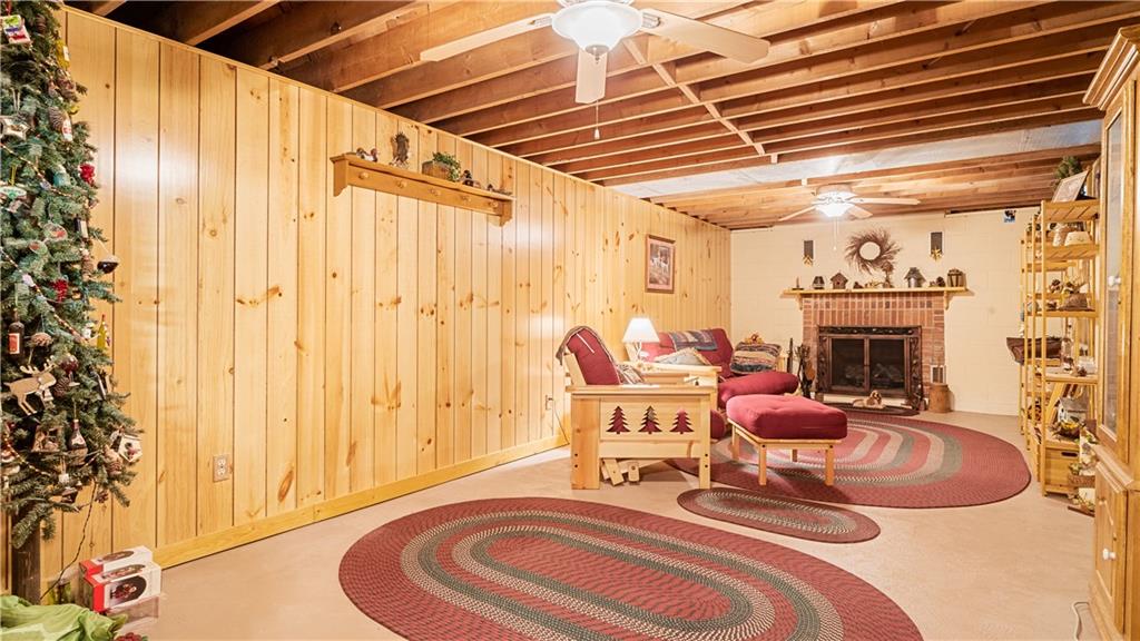 216 Cranberry Road Grove City, PA 16127 - Photo 24 of 25 Gallery Image 24