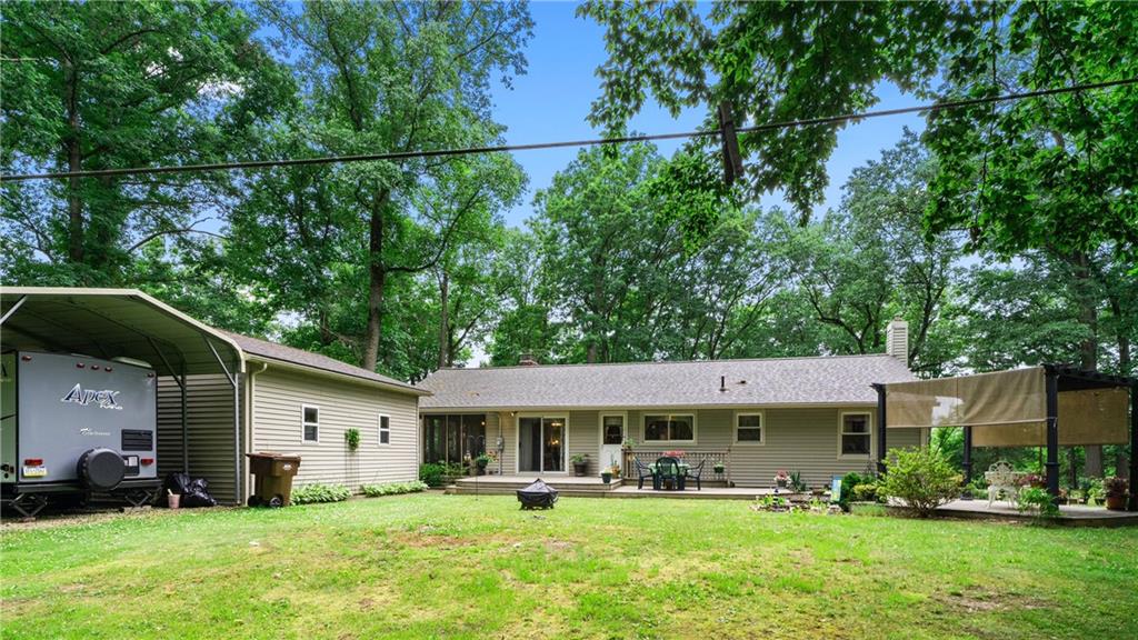 216 Cranberry Road Grove City, PA 16127 - Photo 4 of 25 Gallery Image 4